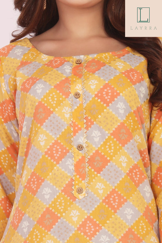 Women Yellow Ethnic Diamond Checkered Floral Print Kurta with Trousers