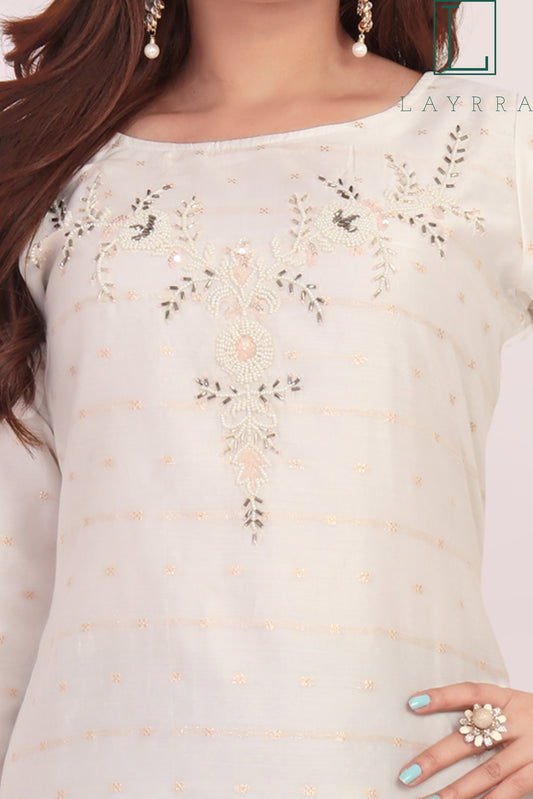 Women White & Gold Ethnic Floral Embroidered Moti Kurta with Trousers