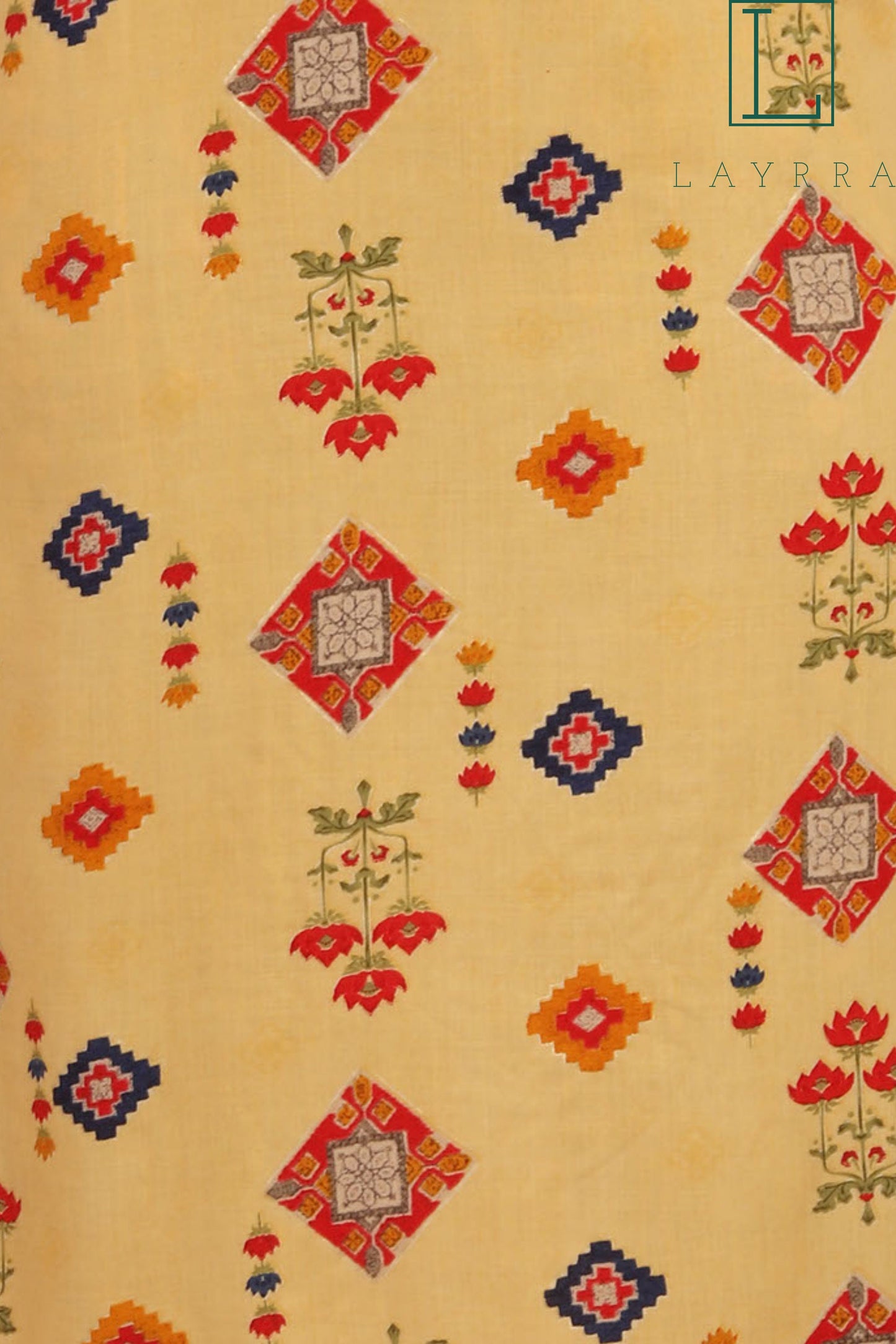 Women Yellow Ethnic Abstract Print Kurta with Pants - Complete Set