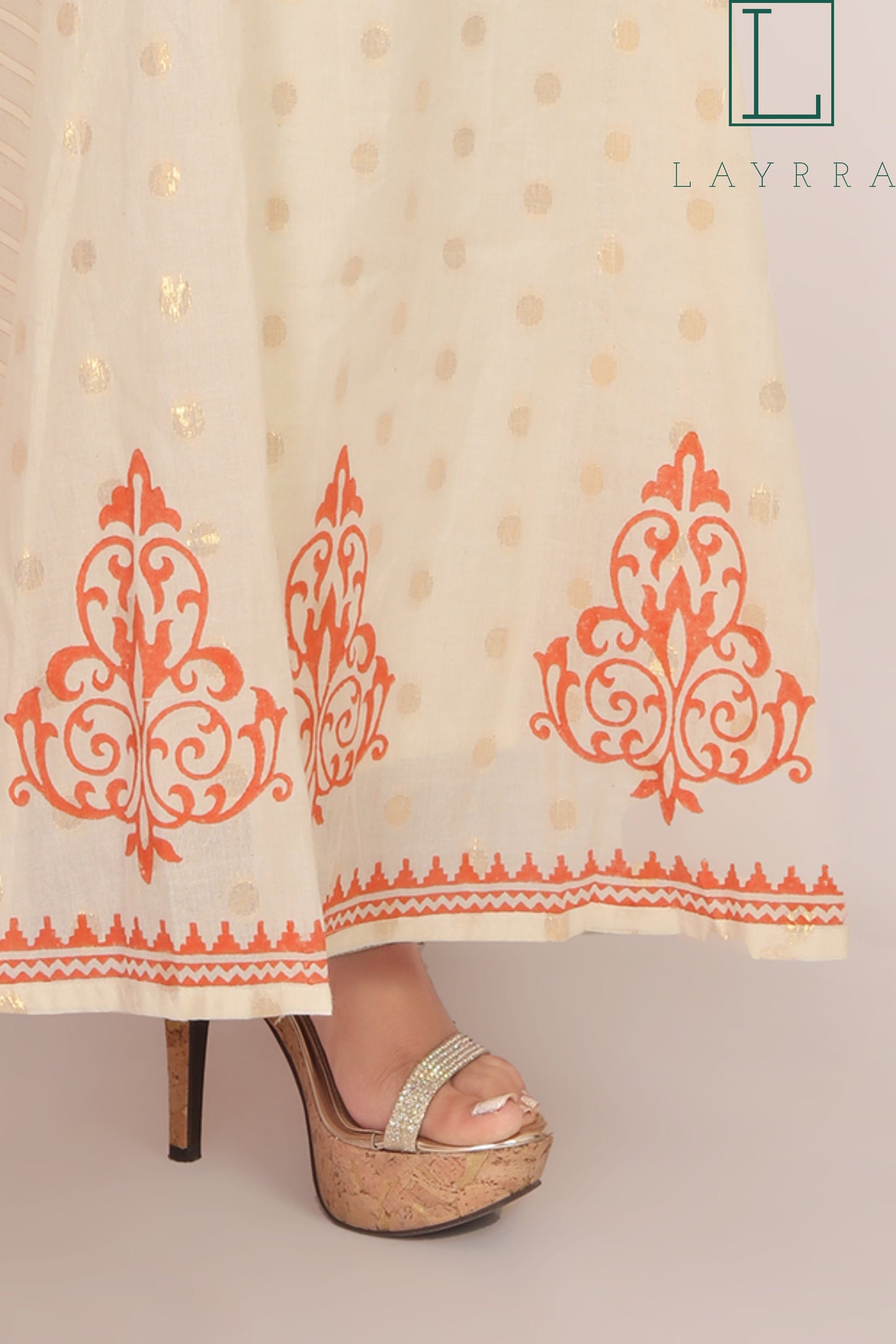 Women Peach & White Golden Ethnic Motifs Print Koti Style Embroidered Anarkali Kurta - Complete Set