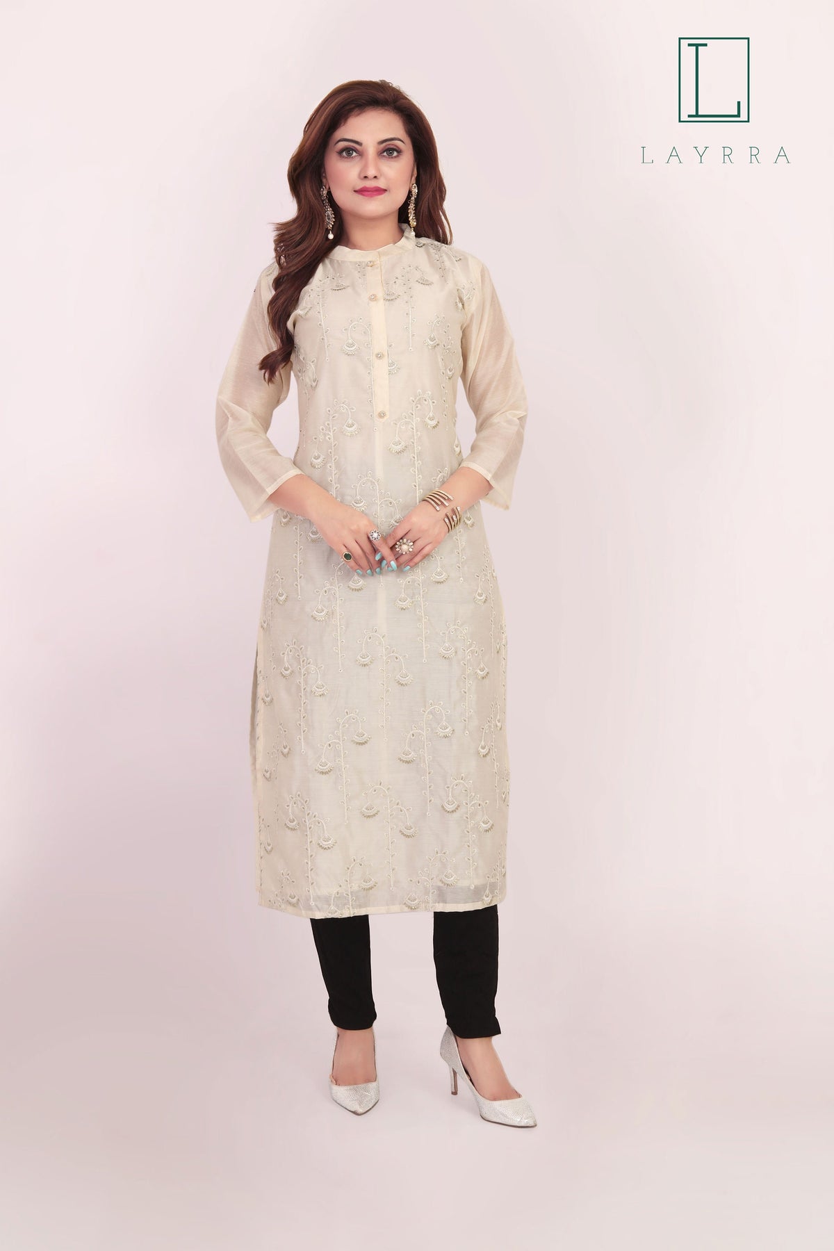 Women Cream Colored Ethnic Floral Embroidered Kurta with Trousers