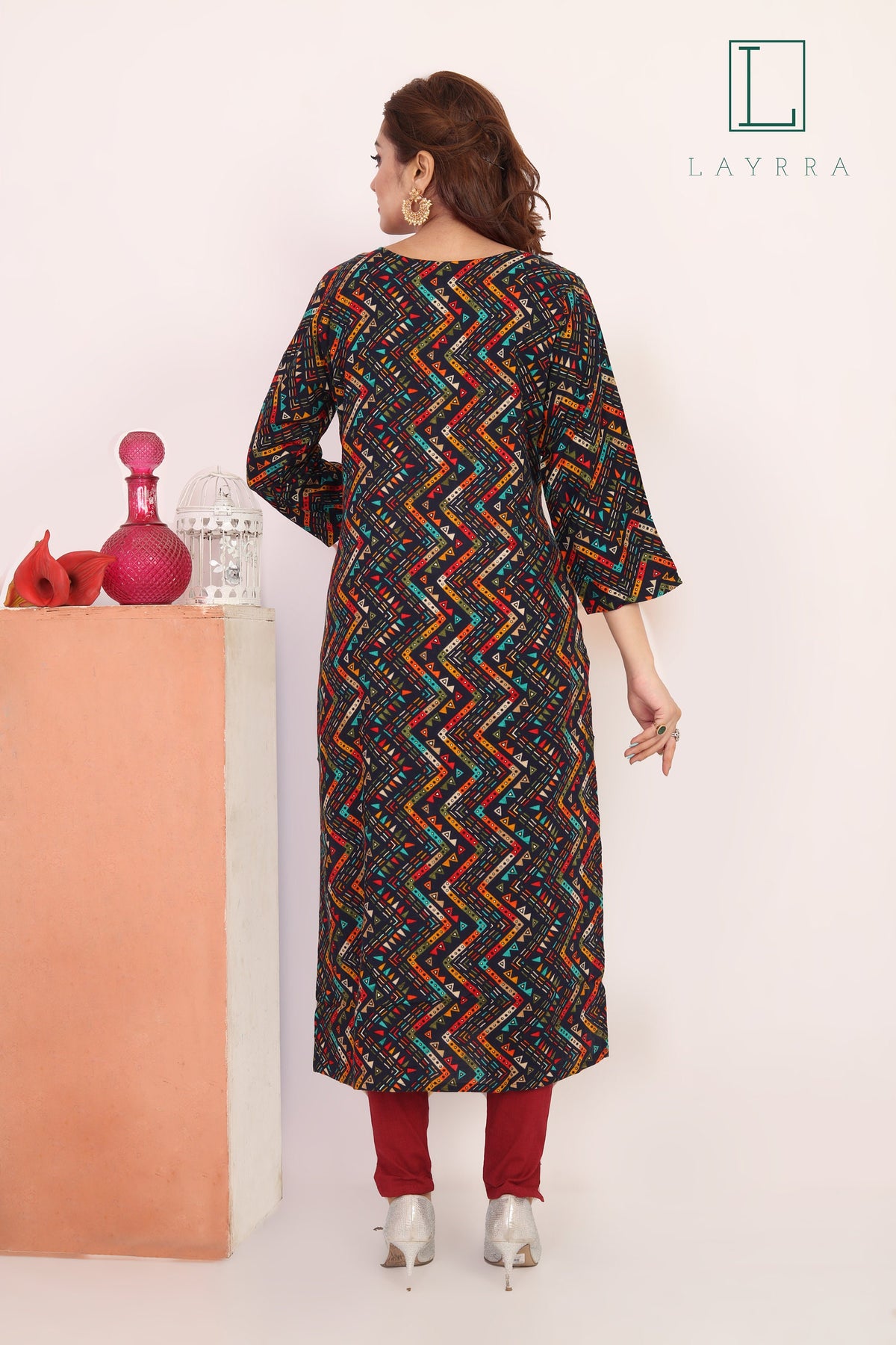 Women Midnight Blue Ethnic Zig Zag Print Kurta with Trousers