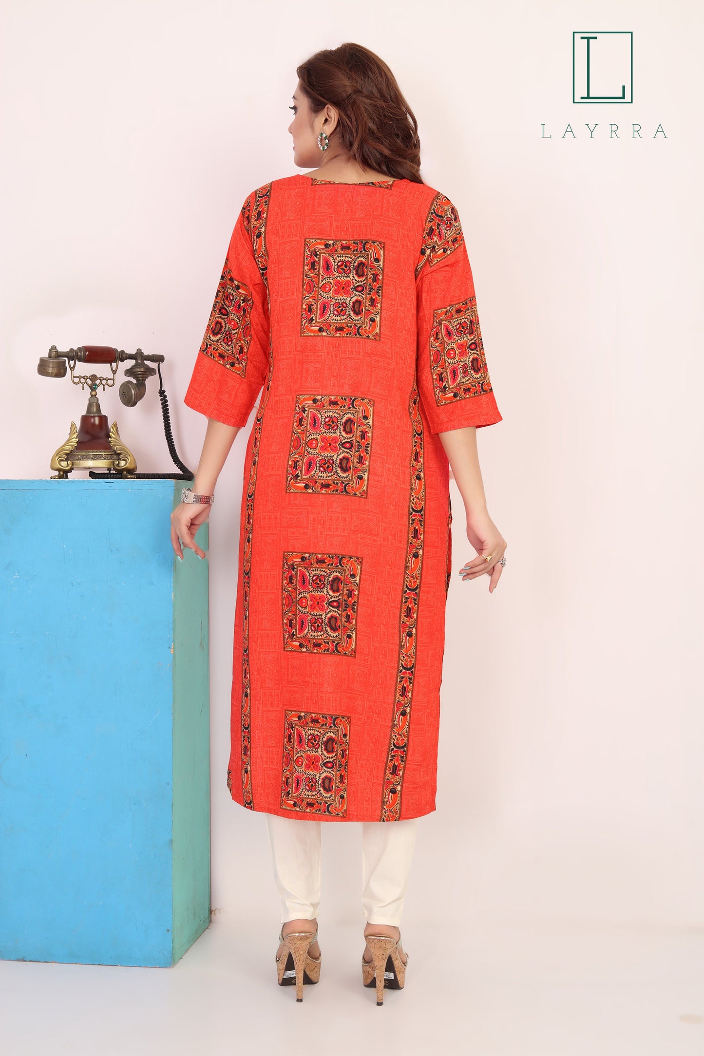Women Red Orange Ethnic Abstract Printed Kurta with Trousers