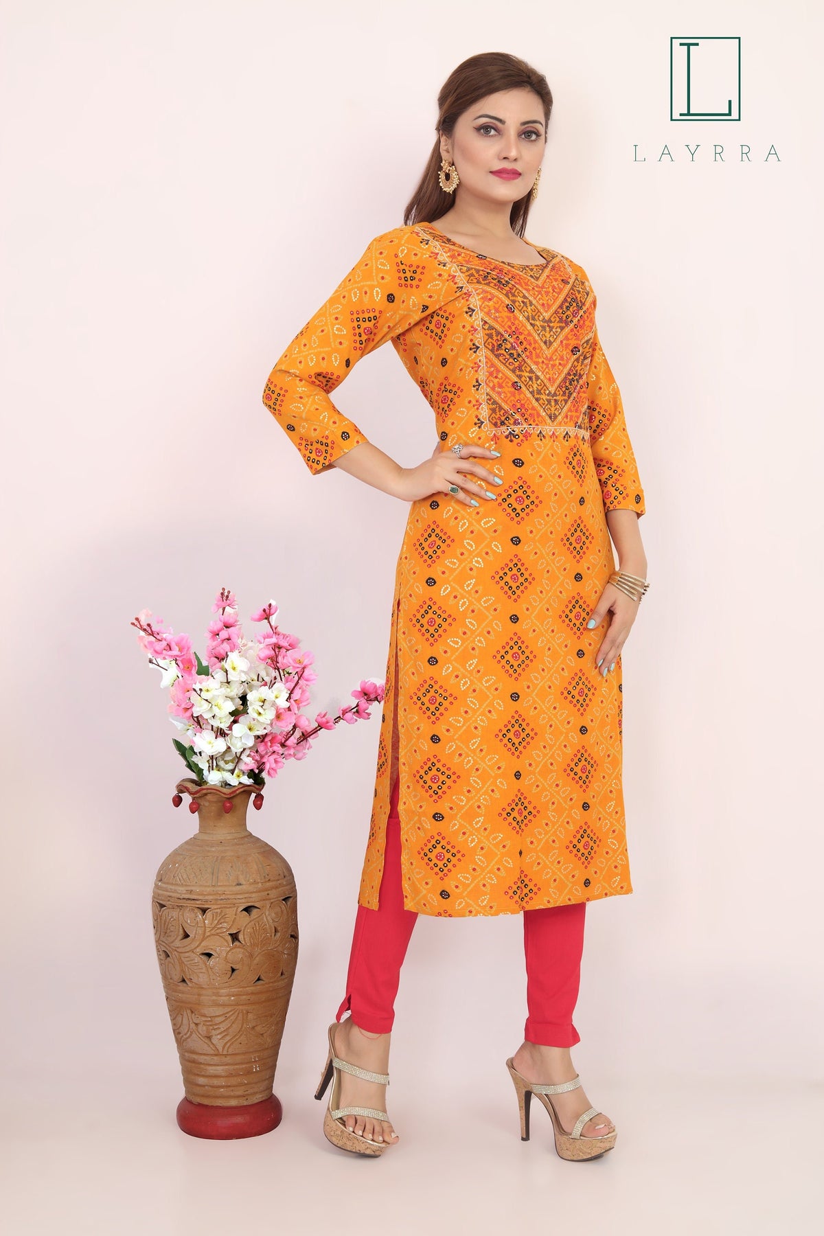 Women Orange Ethnic Bandhani Print Motifs Embroidered Kurta with Trousers