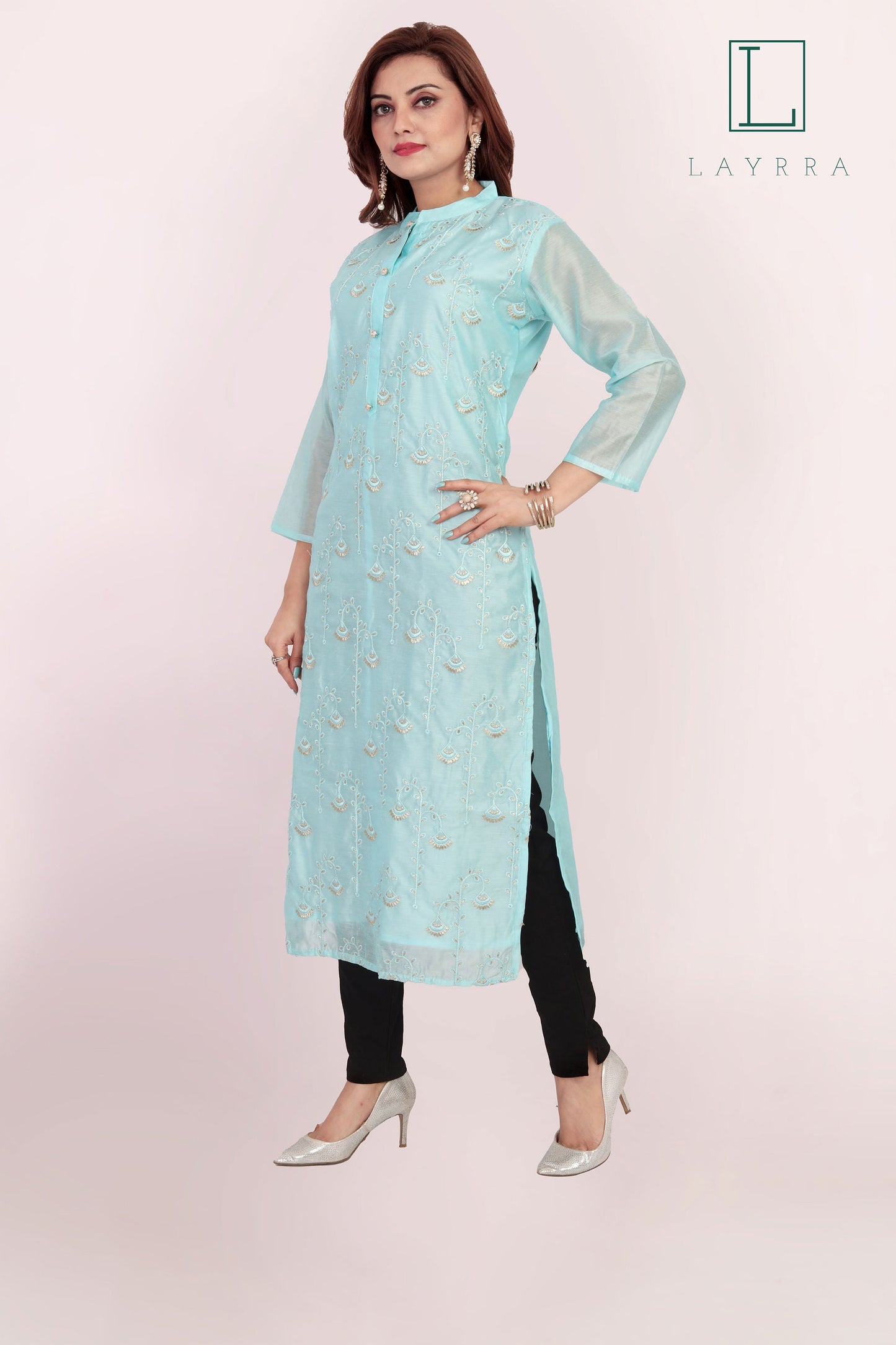 Women Turquoise Ethnic Floral Embroidered Kurta with Trousers
