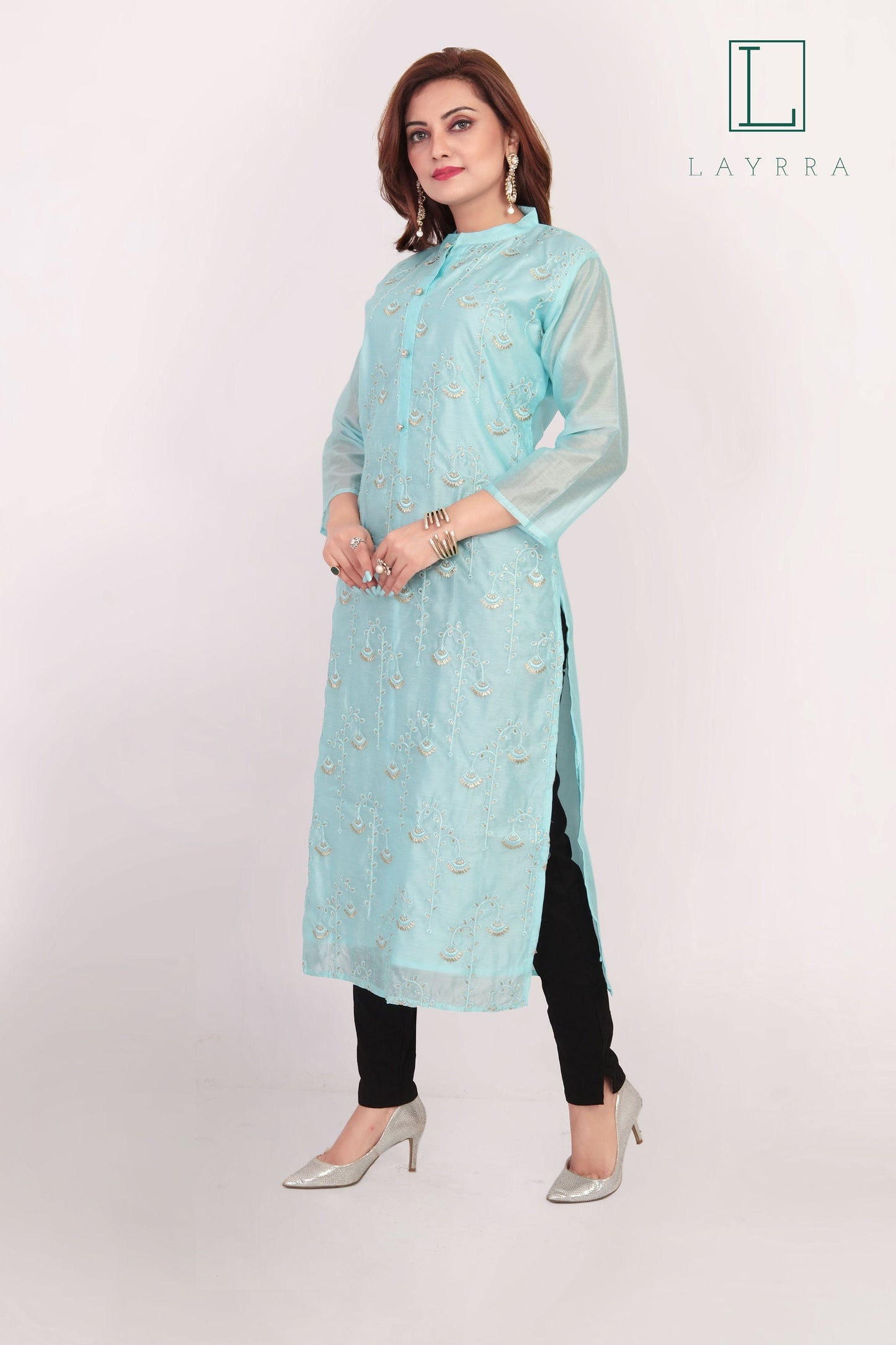 Women Turquoise Ethnic Floral Embroidered Kurta with Trousers