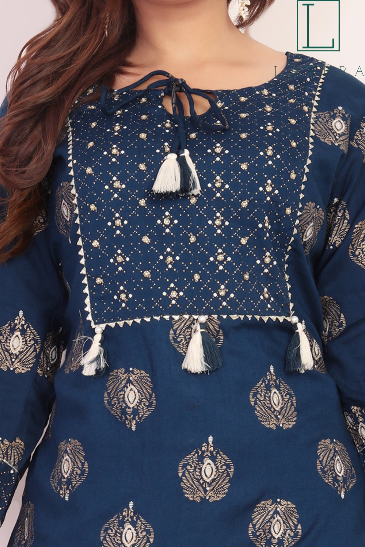 Women Navy Blue & Gold Ethnic Motifs Print Kurta with Pants - Complete Set