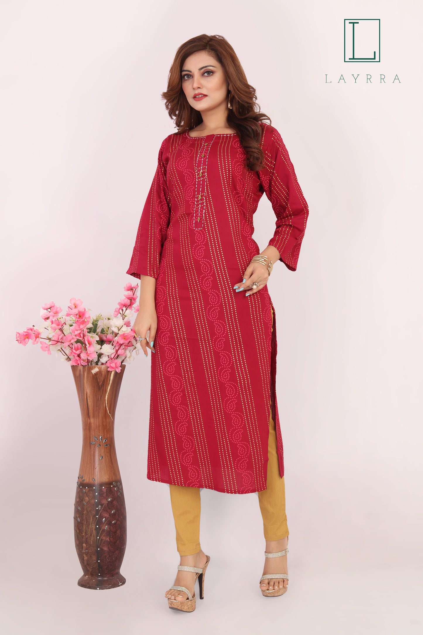 Women Plum Purple Ethnic Bandhani Print Kurta with Trousers