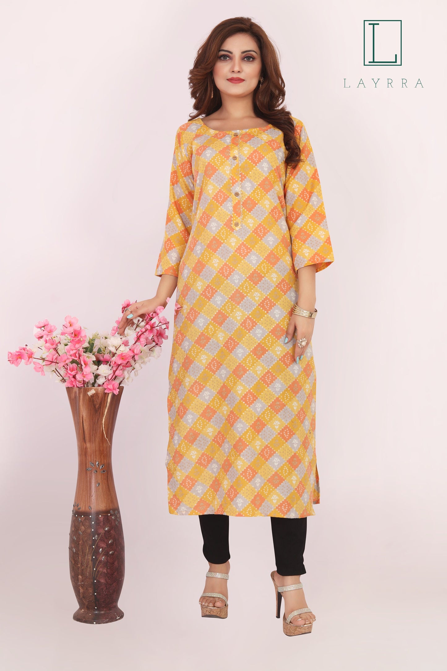 Women Yellow Ethnic Diamond Checkered Floral Print Kurta with Trousers