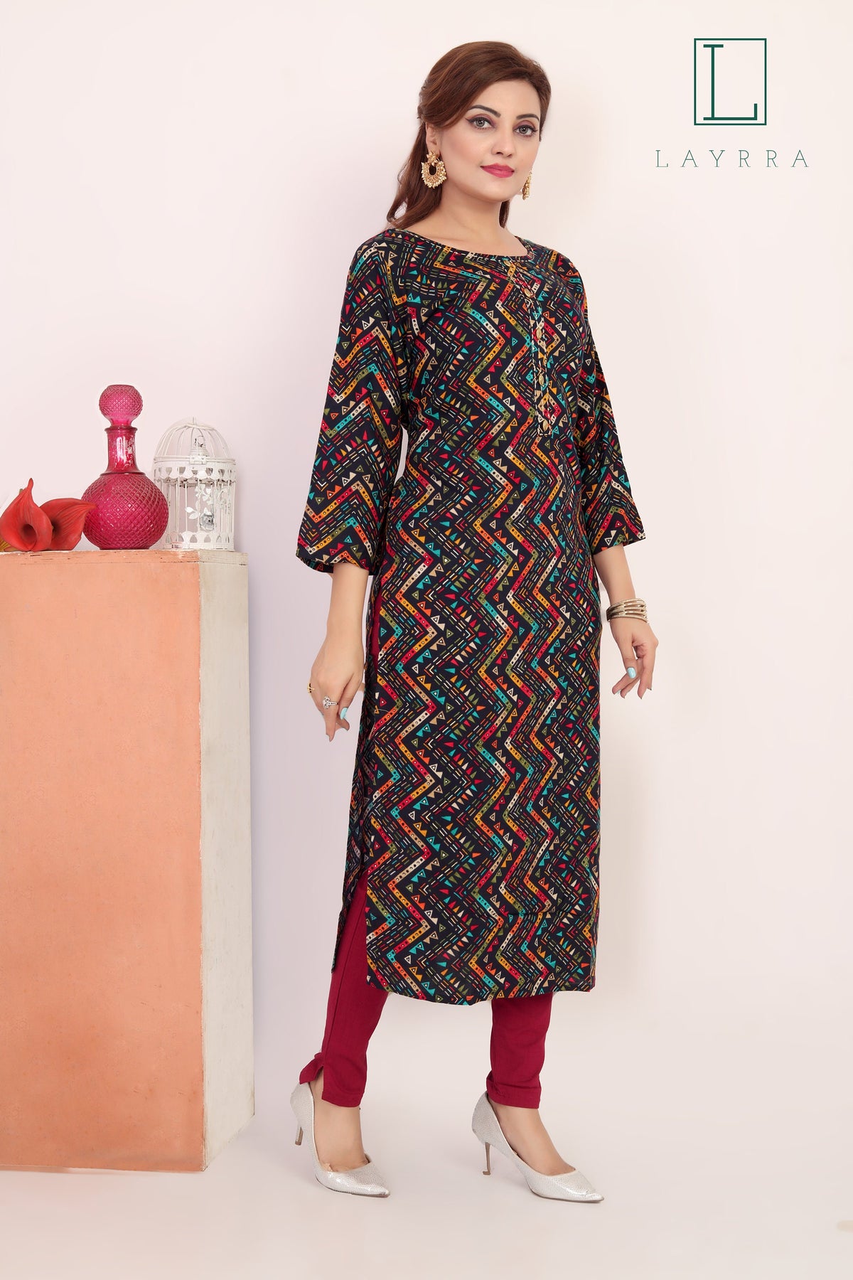 Women Midnight Blue Ethnic Zig Zag Print Kurta with Trousers