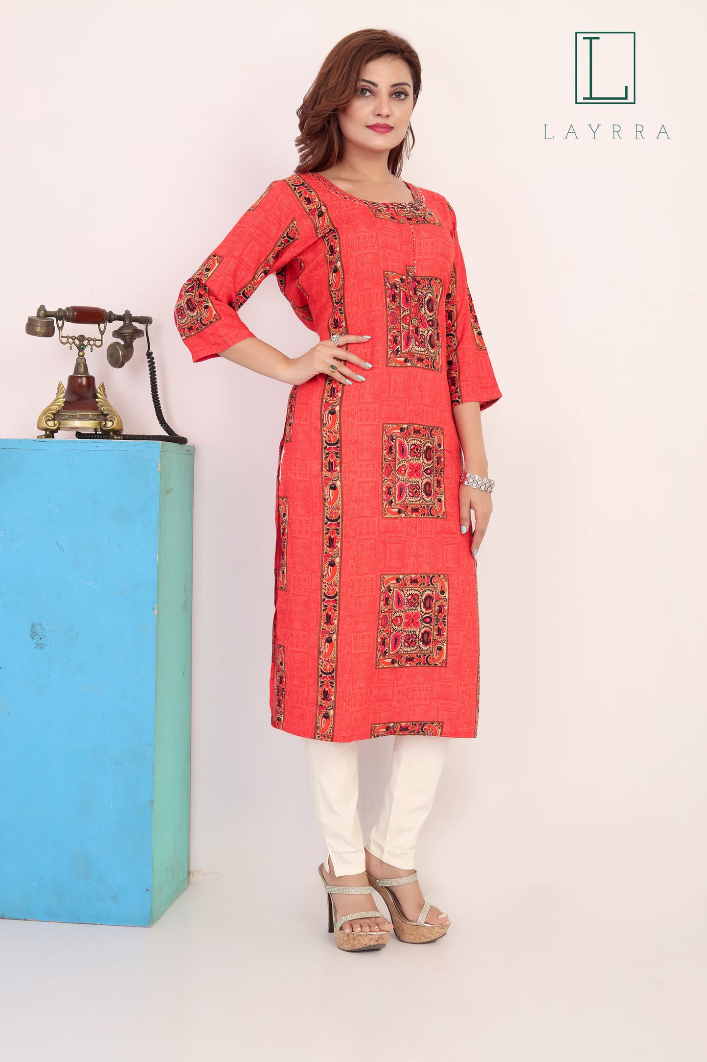 Women Red Orange Ethnic Abstract Printed Kurta with Trousers
