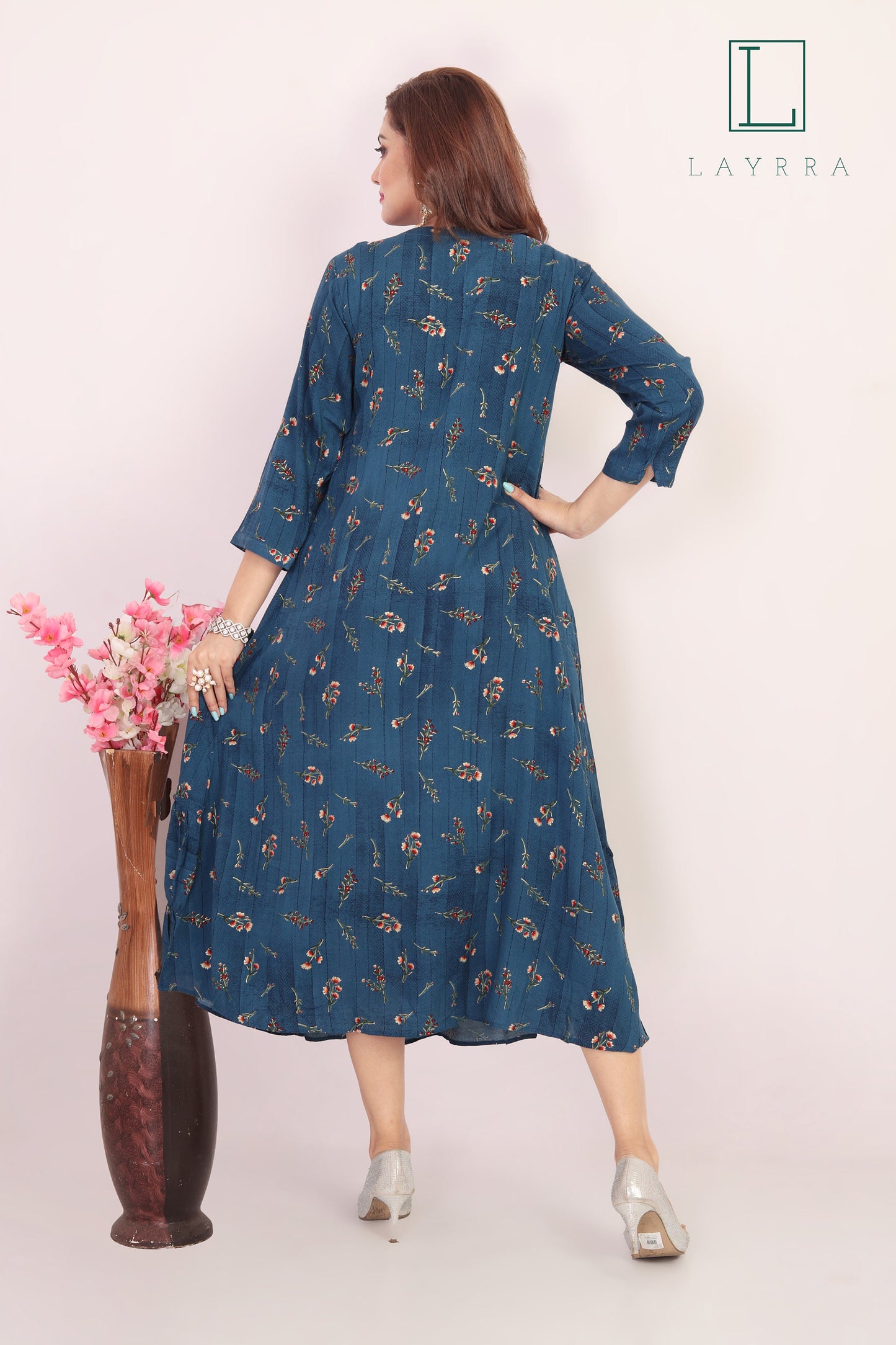 Women Turkish Blue Ethnic Floral Print Embroidered Kurta
