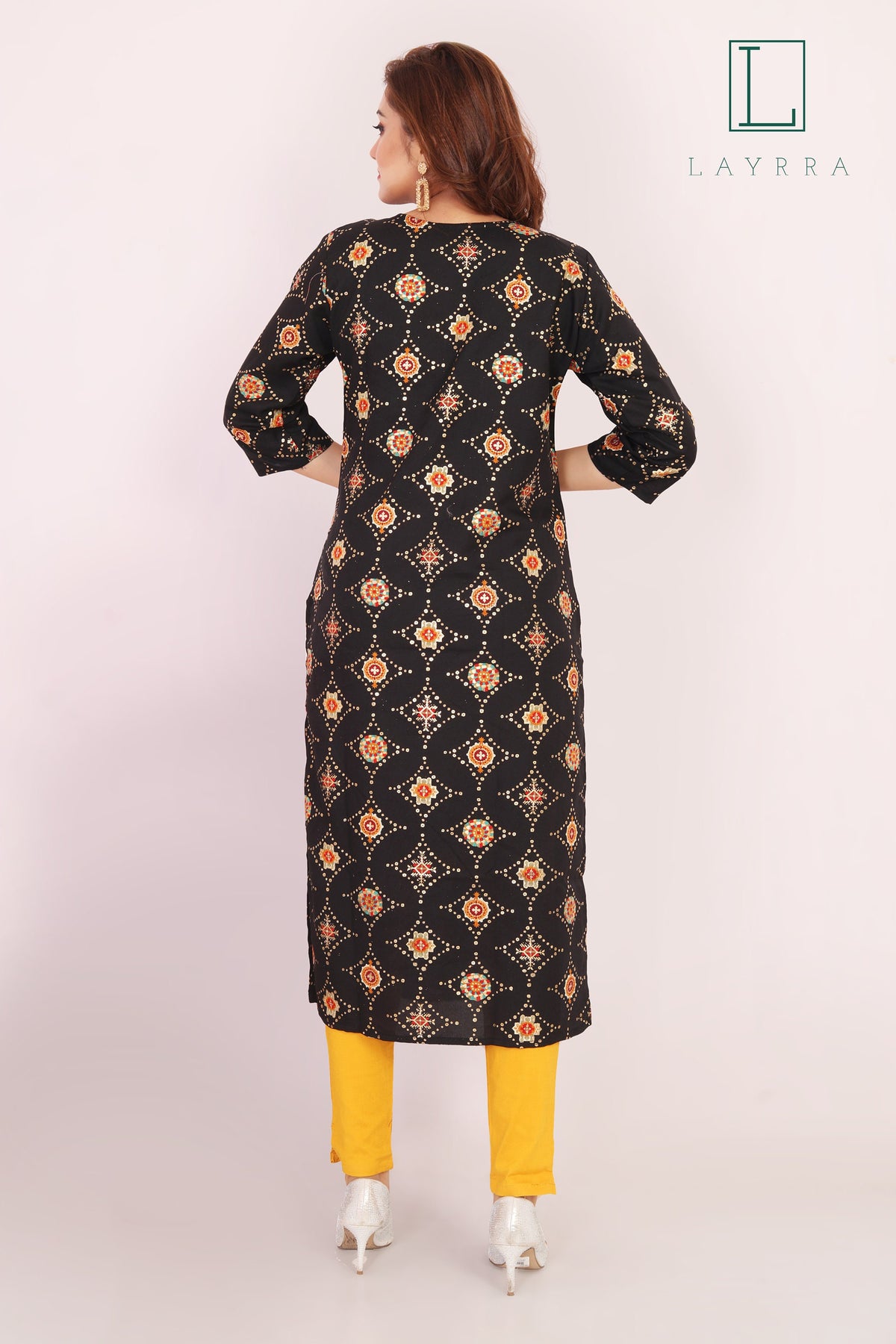 Women Black & Gold Ethnic Motifs Print Embroidered Mirror Work Kurta with Trousers