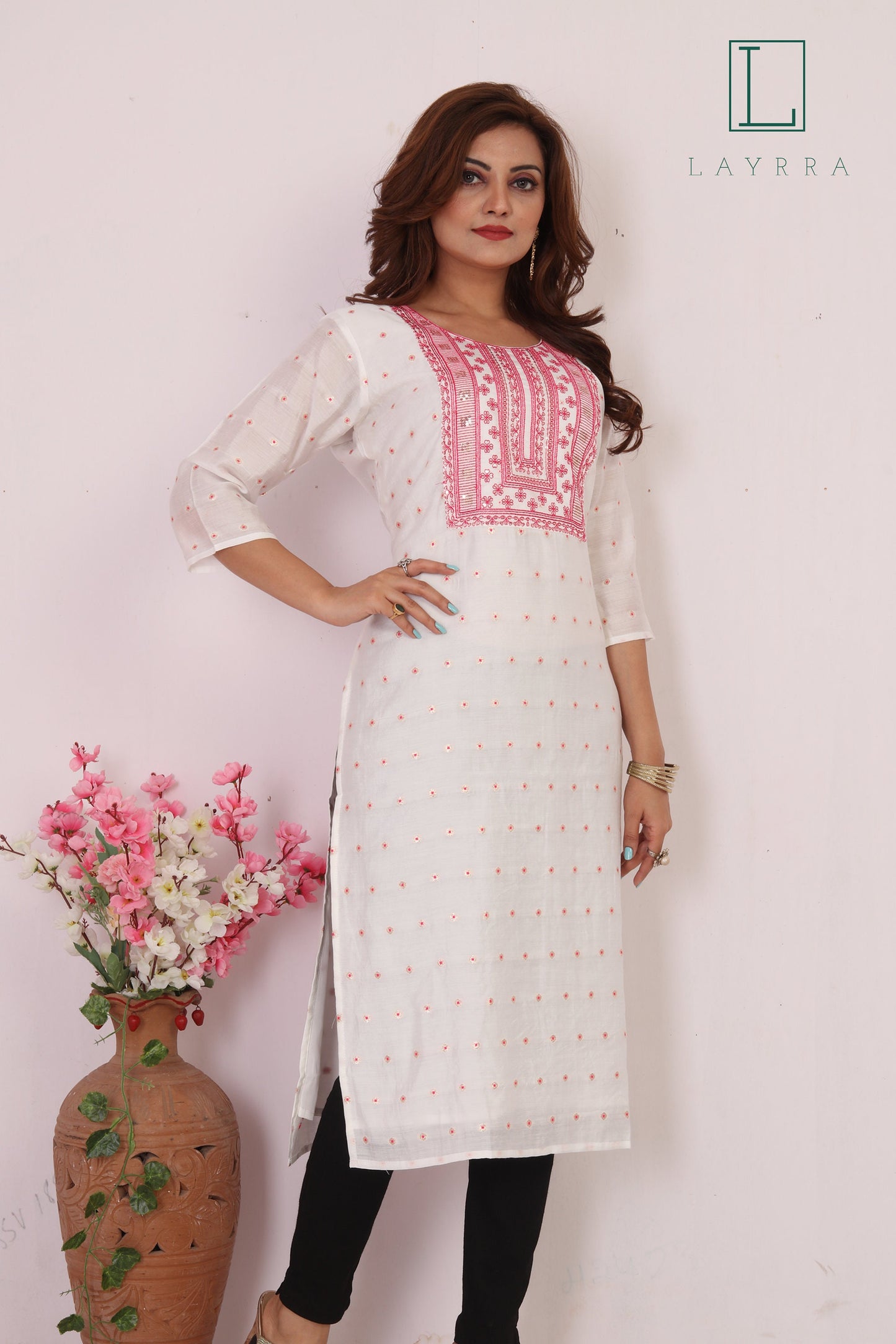 Women White Pink & Gold Motifs Sequinned Embroidered Kurta with Trousers