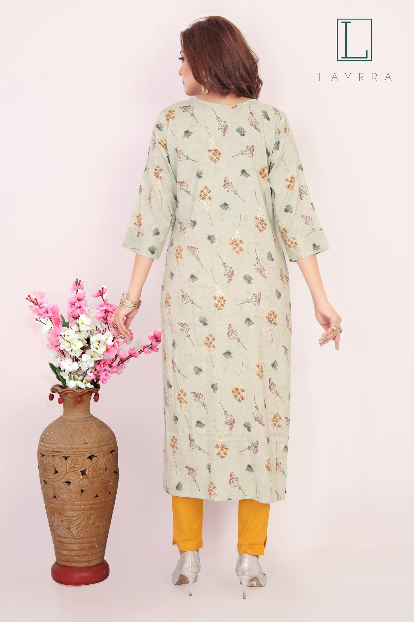 Women Tea Green Ethnic Floral Print Embroidered Mirror work Kurta with Trousers