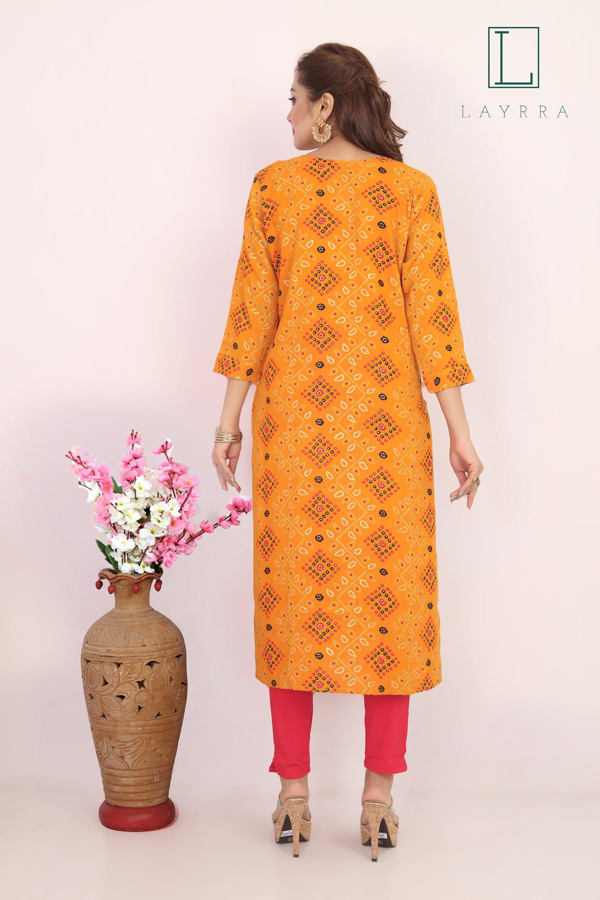 Women Orange Ethnic Bandhani Print Motifs Embroidered Kurta with Trousers