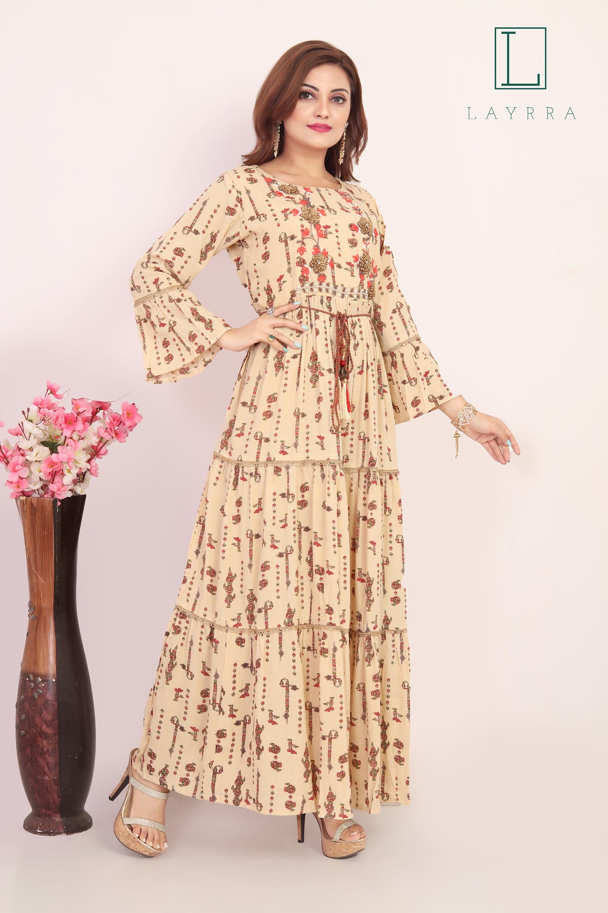 Women Cream Ethnic Floral Print Embroidered Anarkali Kurta with Latkan