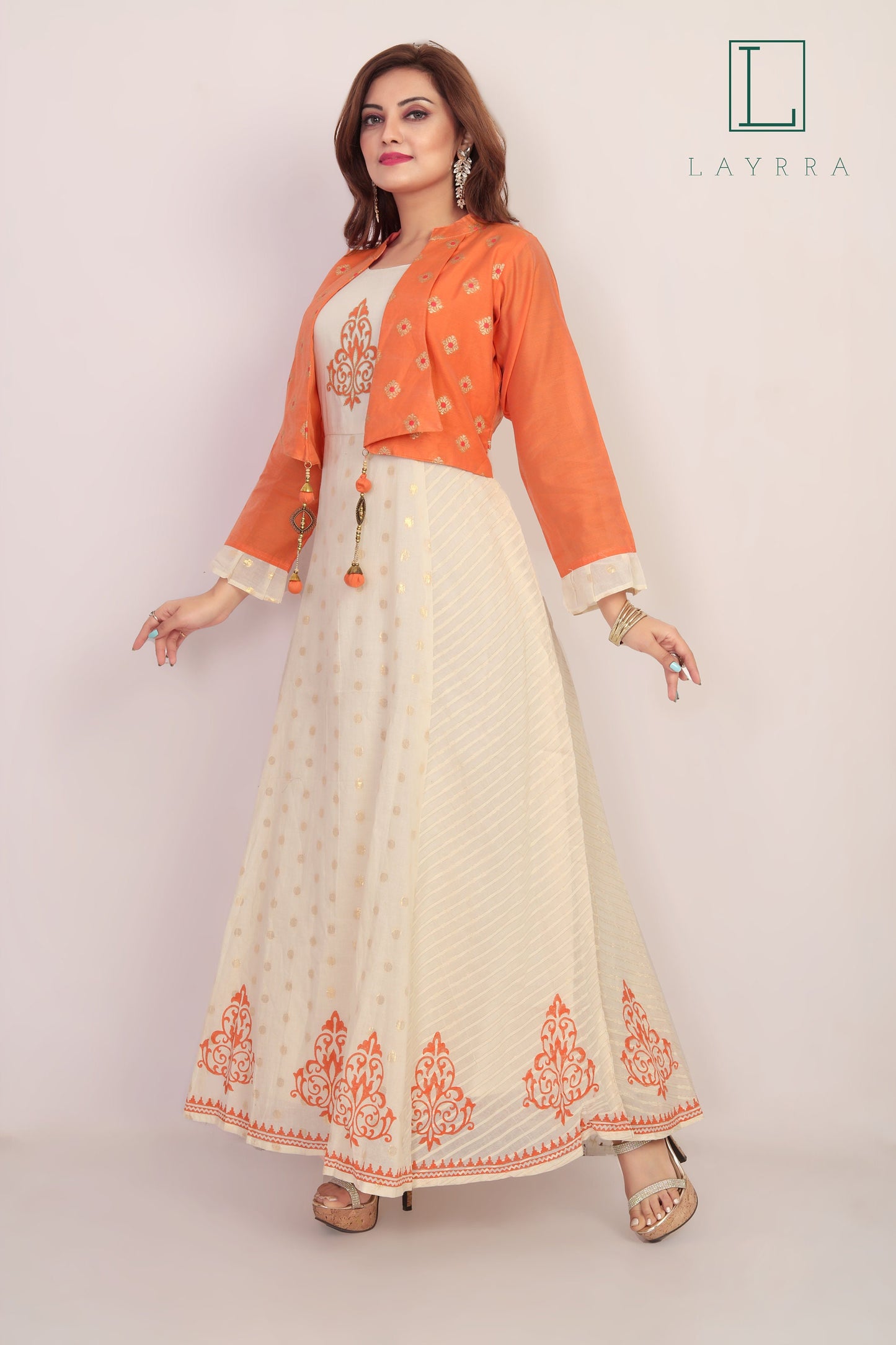 Women Peach & White Golden Ethnic Motifs Print Koti Style Embroidered Anarkali Kurta - Complete Set