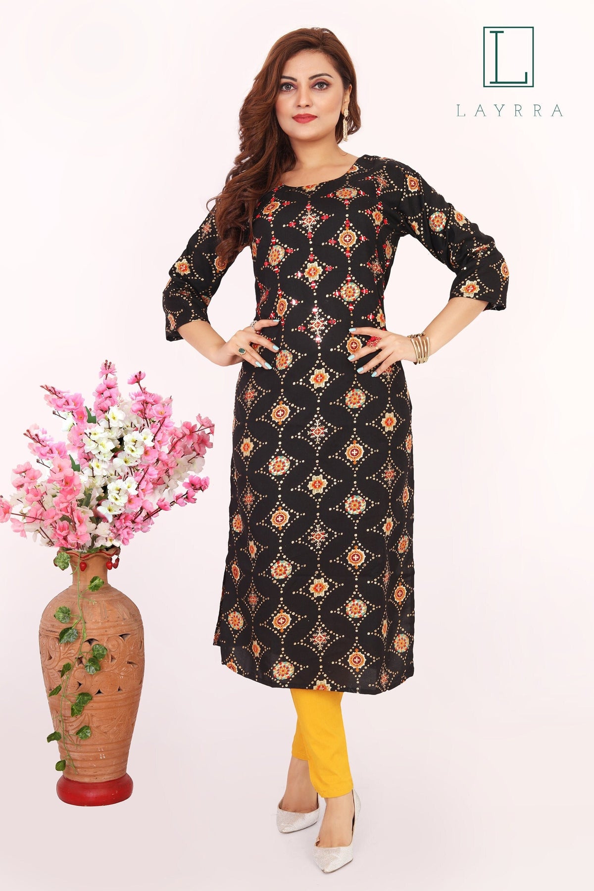Women Black & Gold Ethnic Motifs Print Embroidered Mirror Work Kurta with Trousers
