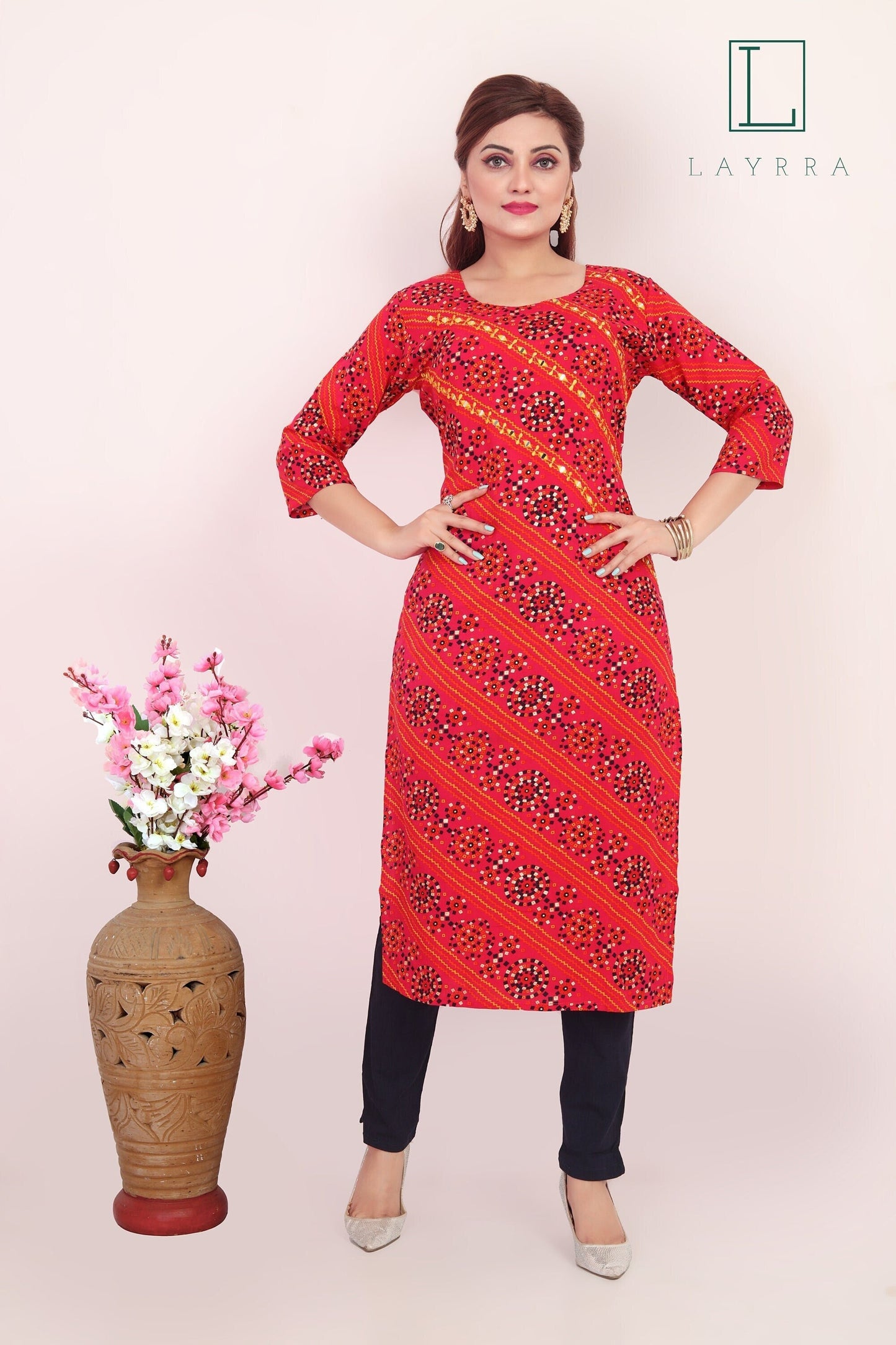 Women Pink & Gold Ethnic Bandhani Print Embroidered Mirror Work Kurta with Trousers