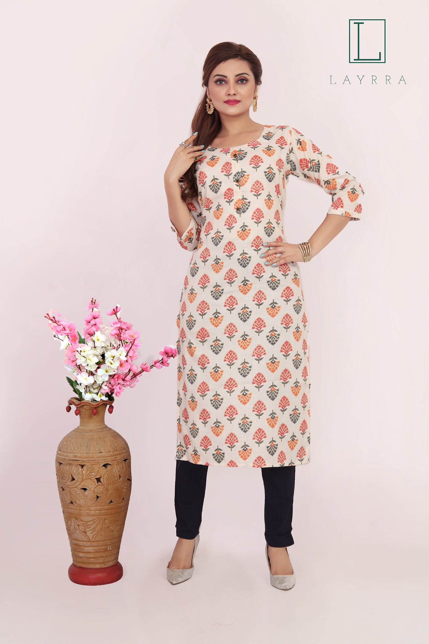 Women White and Orange Red Ethnic Floral Print Kurta with Trousers