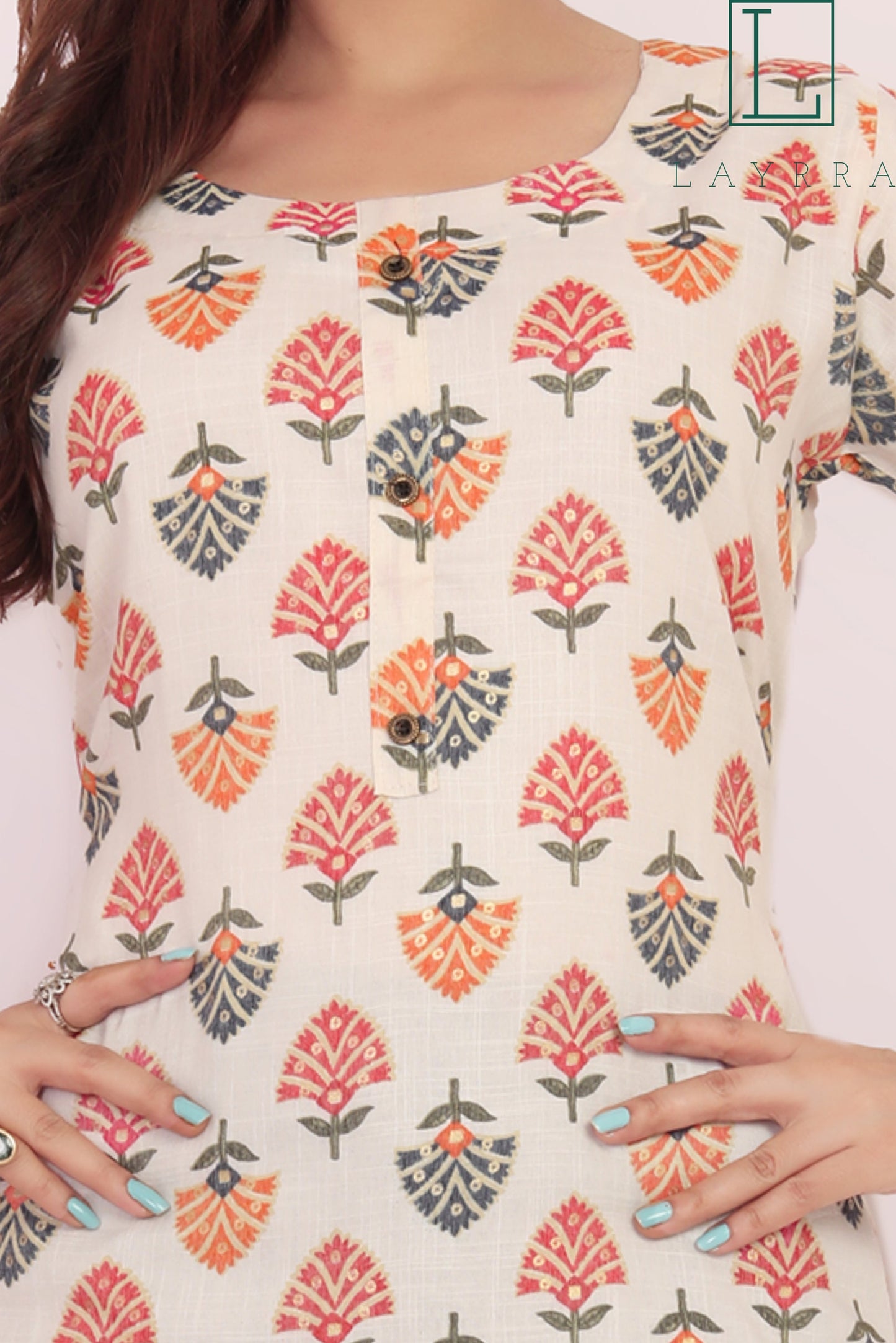 Women White and Orange Red Ethnic Floral Print Kurta with Trousers