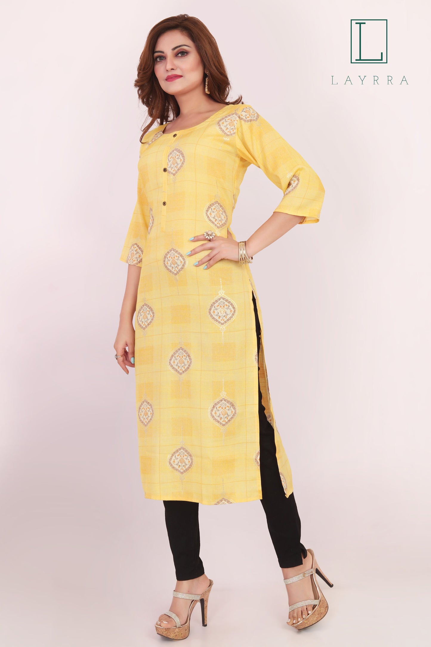 Women Yellow Ethnic Motifs Print Kurta with Trousers