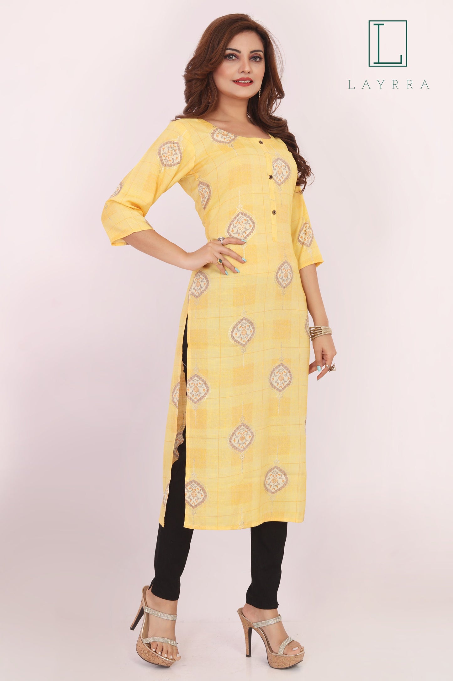 Women Yellow Ethnic Motifs Print Kurta with Trousers
